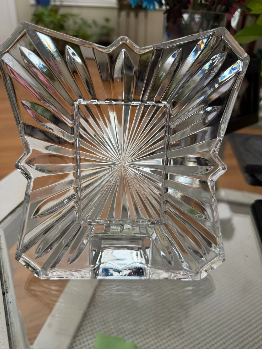 Mikasa Clear Crystal-Style Decorative Picture Frame